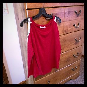 ⭐️B1G1FREE⭐️ Red and white cold shoulder top! ❤️